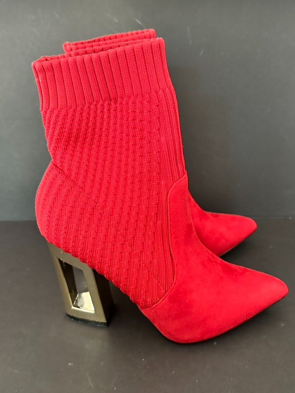 Catherine Malandrino Red Pointed Toe Sock Bootie Size 8